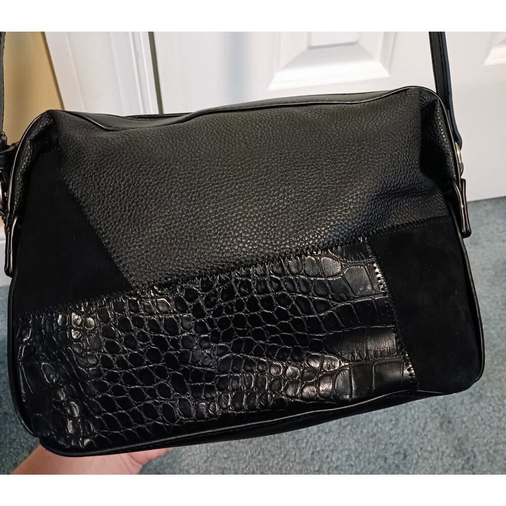 Nine West - Women's Black Mixed Media Paneled Faux Leather Crossbody Bag - EUC